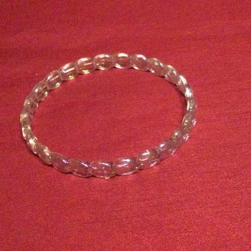 8 Coloured Bracelets - Picture 8 of 16
